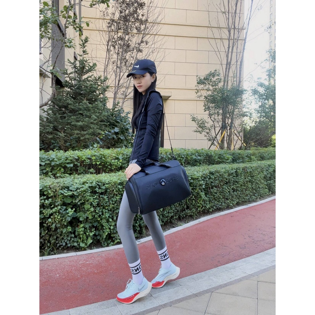 vaporfly carbon plate