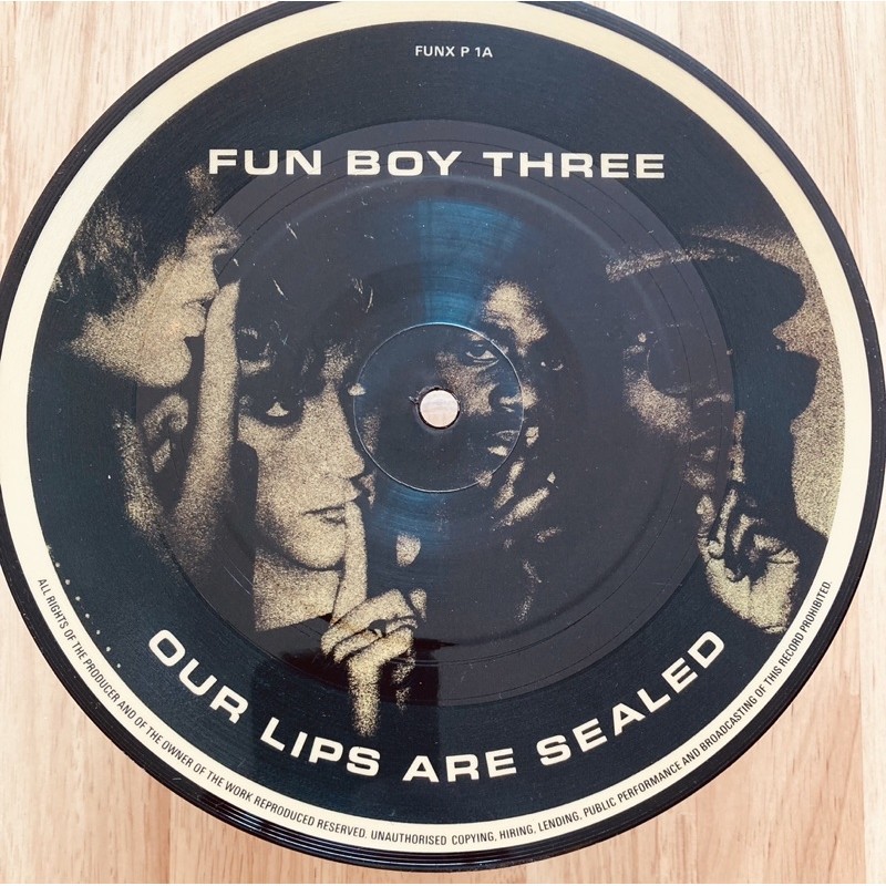 แผ่นเสียง7” Picture Disc🔻Fun Boy Three Our lips are sealed Shopee