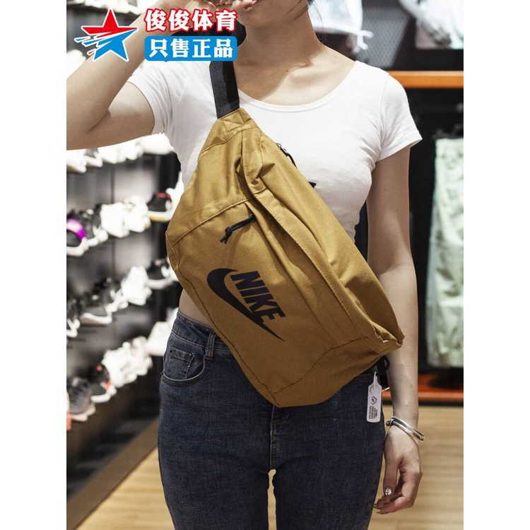 ♀กระเป๋าผู้ชายและผู้หญิง Nike 2022 ฤดูร้อนใหม่ Wang Yibo กระเป๋าหน้าอก