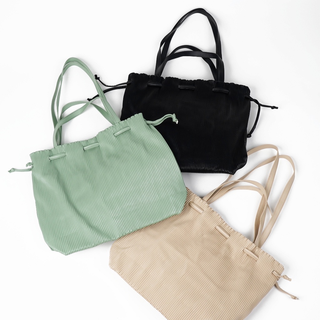 etc-กระเป๋าผู้หญิง-กระเป๋าแฟชั่น-ทรงขนมจีบ-อัดพลีท-รุ่น-8708