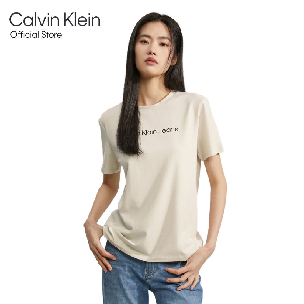 calvin-klein-เสื้อยืดผู้หญิง-ทรง-regular-รุ่น-j219146-acf-สีเบจ
