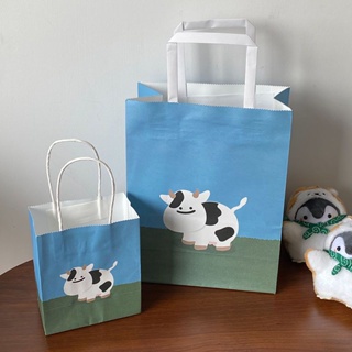 ◄℡▧Simple ins การ์ตูน retro fat cow กระเป๋าของขวัญขนาดใหญ่ความจุของขวัญวันเกิดกระเป๋าน่ารักกระดาษคราฟท์ tote bag