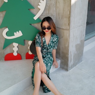 Chic No.9 : Dress - Sacara Green👋ปัดซ้ายที่รูปเพื่อดูขนาดสินค้า