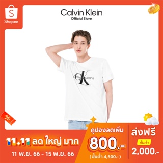 Calvin Klein เสื้อยืดผู้ชาย Monogram Logo ทรง Regular สีขาว รุ่น J320770 YAF