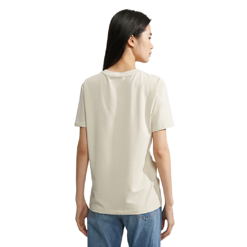 calvin-klein-เสื้อยืดผู้หญิง-ทรง-regular-รุ่น-j219146-acf-สีเบจ