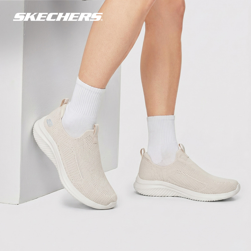 Skechers สเก็ตเชอร์ส รองเท้าผู้หญิง Women Ultra Flex 3.0 Sport Shoes – 150455-SAND – Air-Cooled Memory Foam