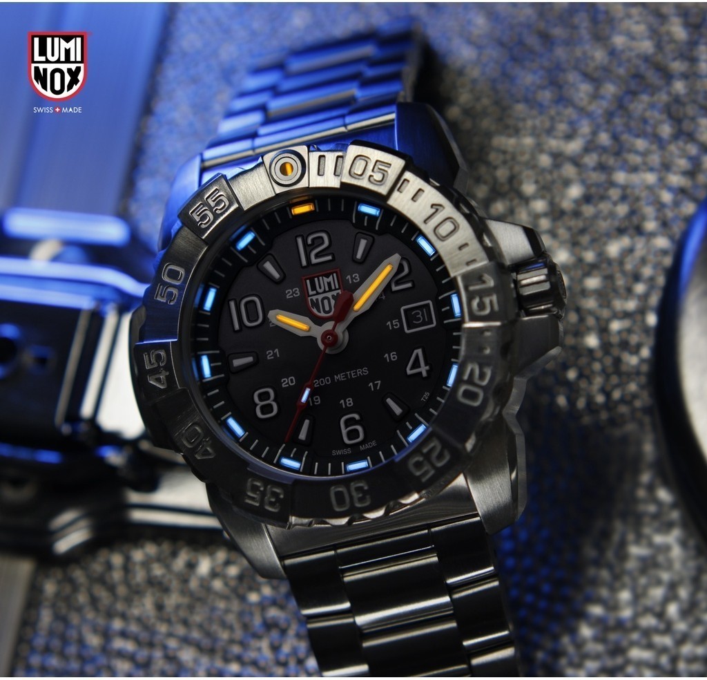 ルミノックス Luminox NavySeal Steel XS.3257.L T25 ルミノックス 