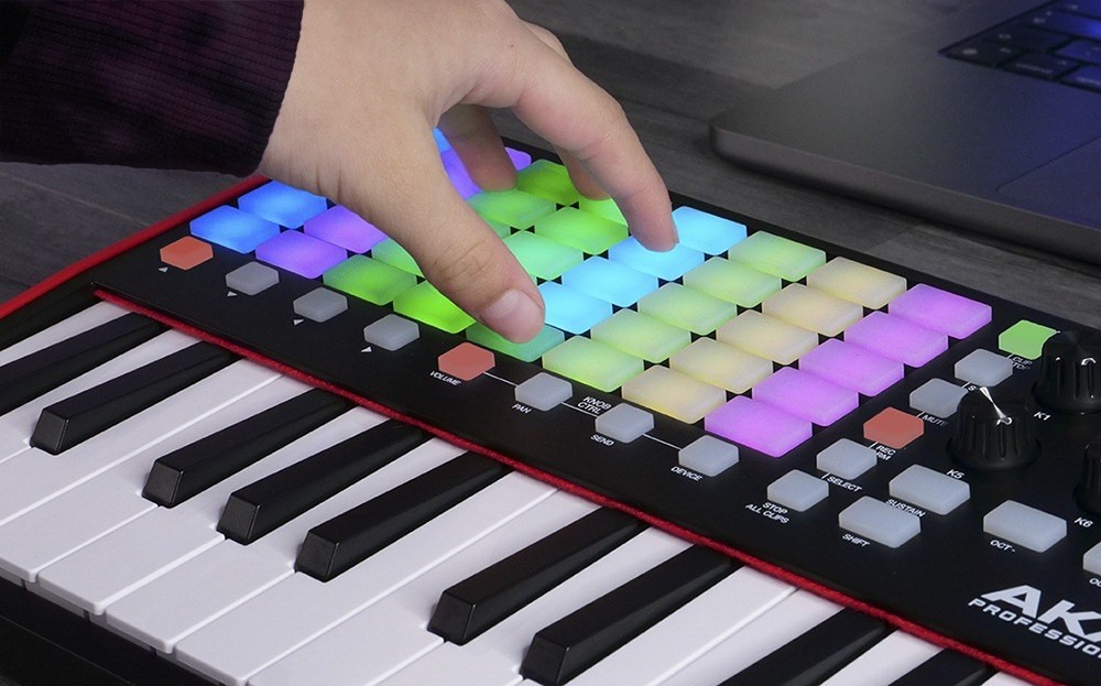 AKAI APC KEY 25 MK2 USB MIDI Keyboard Controller 25 keys (Proplugin ...