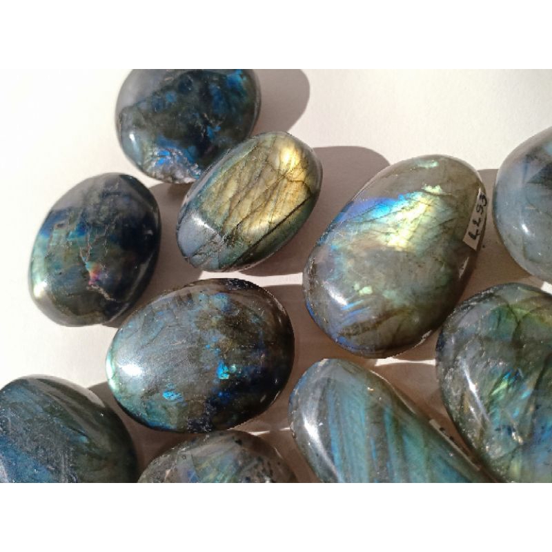 labradorite-ลาบราโดไรต์-lls7-lls10-หินพ่อมด-หินบำบัด-หินธรรมชาติ-หินสะสม