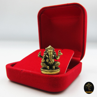 Ananta Ganesh ® พระพิฆเนศ ขนาด 1/2" (ผ่านพิธีแล้ว) พร้อมกล่อง (เน้นเงิน งาน ความรัก) ปางประทานพร Ongs06 / Ongs