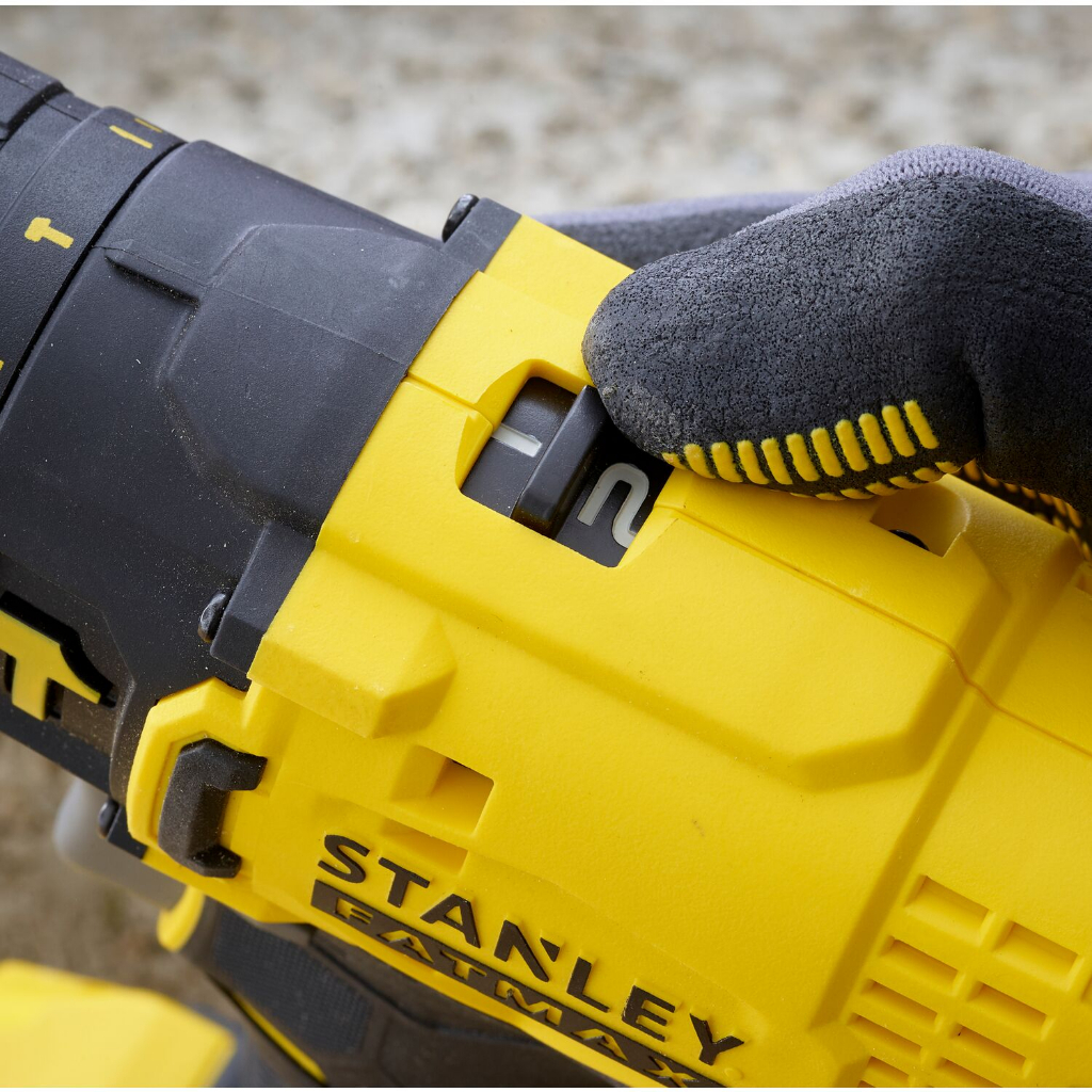 stanley-รุ่น-scd711d2ka-b1-สว่านกระแทกไร้สาย-20-โวลท์-พร้อมแบตเตอรี่-2-0ah-ครบชุด-ฟรี-ชุดดอกสว่าน-100-ชิ้น