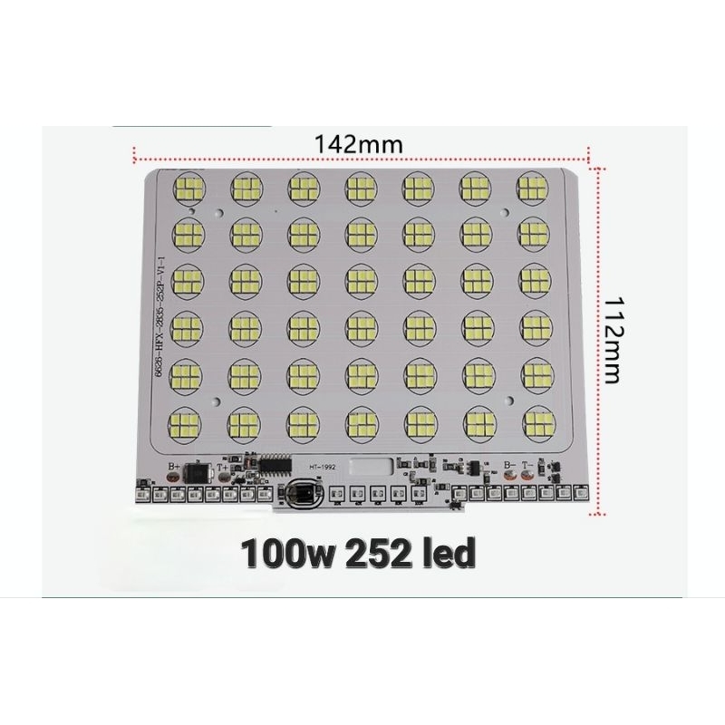 ไฟสวนกลางแจ้งไฟ-led-น้ำท่วม-6-เม็ด-พลังงานแสงอาทิตย์