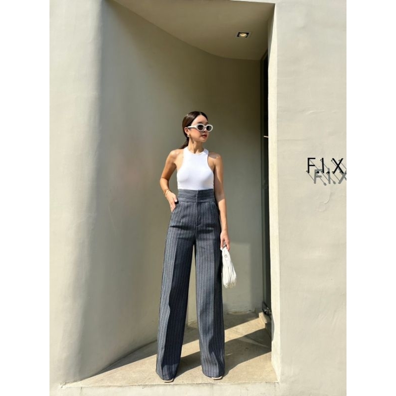 melanie-hotty-high-waist-pant-กางเกงขายาวทรงกระบอกลายริ้ว-ใส่ทำงาน-ป้ายpromthong