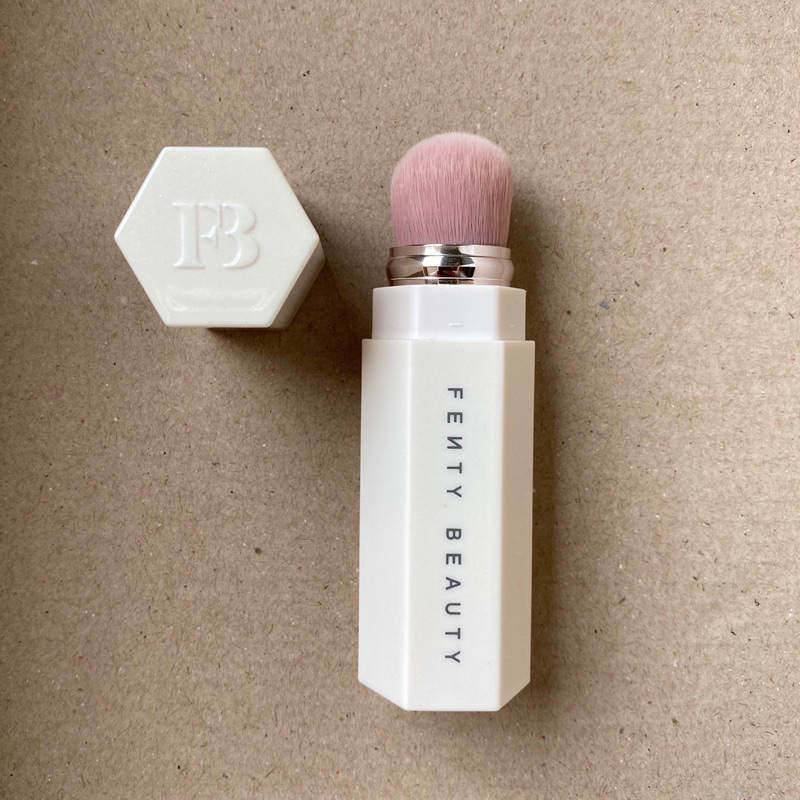 Fenty Beauty Portable Contour & Concealer Brush Shopee Thailand