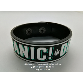 สร้อยข้อมือยาง Panic at the Disco กําไลยางซิลิโคน แฟชั่น วงดนตรี กันน้ำ  silicone rubber wristband bracelet