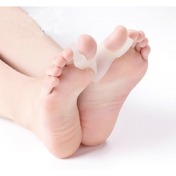 ahhyahhshop-ซิลิโคนคั่นนิ้วโป้งหัวแม่เท้า-ซิลิโคนถนอมนิ้วเท้า-ปลอกนิ้วเท้า-ป้องกันนิ้วคด-ช่วยบรรเทาอาการนิ้วโป้งคดงอ