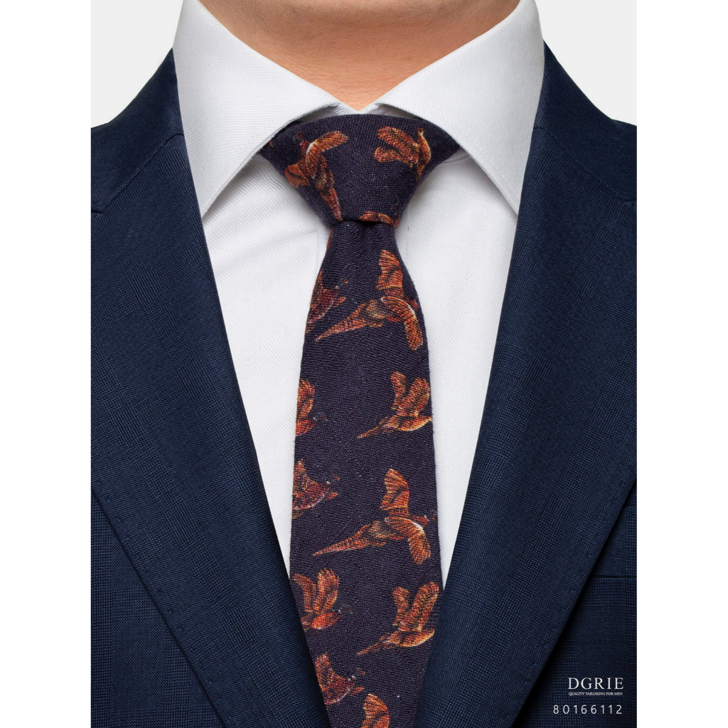 classic-indigo-blue-bird-3-inch-necktie-เนคไทสีน้ำเงินครามลายนก