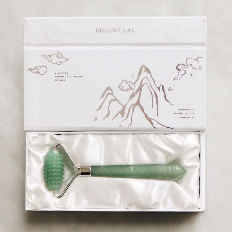 mount-lai-the-jade-textured-facial-roller-1-roller