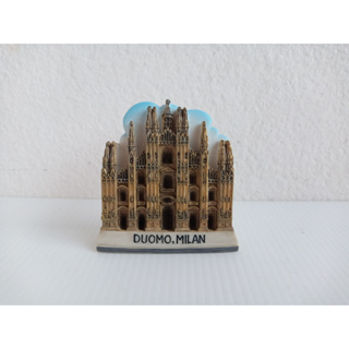 แม่เหล็กติดตู้เย็นนานาชาติสามมิติ รูปมหาวิหารแห่งมิลาน อิตาลี 3D fridge magnet Milan Cathedral Italy