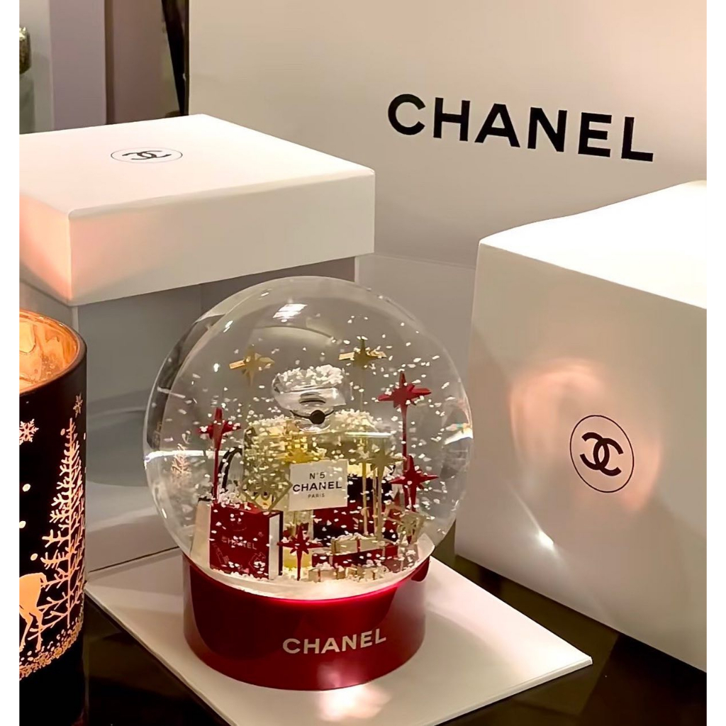 chanel-christmas-crystal-snow-globe-พร้อมส่ง