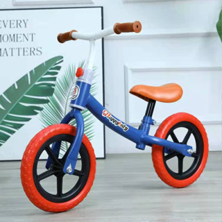 ภาพขนาดย่อของภาพหน้าปกสินค้ารถบาลานซ์สำหรับเด็ก รุ่นA ขนาด 80 cmจักรยานสมดุล รถแทรกเตอร์สี่ล้อ จักรยานทรงตัว จักรยานขาไถมินิ ของเล่นเด็ก จากร้าน dtxmarket บน Shopee