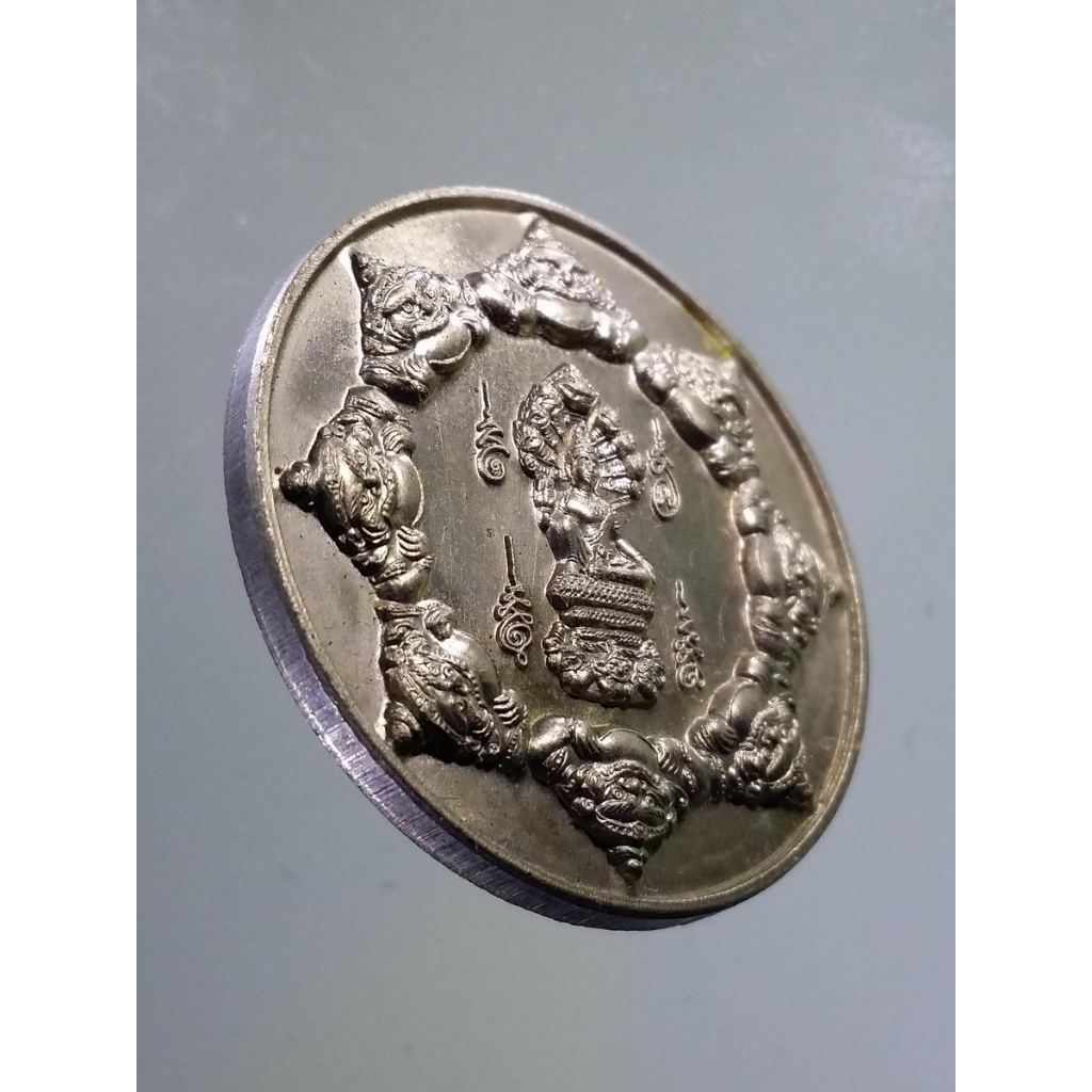 antig-apinya-jatucam-003-เหรียญพระเทวราชโพธิสัตว์-จตุคามรามเทพ-รุ่นสองคาบสมุทร-พิมพ์หลังพญาชิงชัย-เนื้ออัลปาก้า