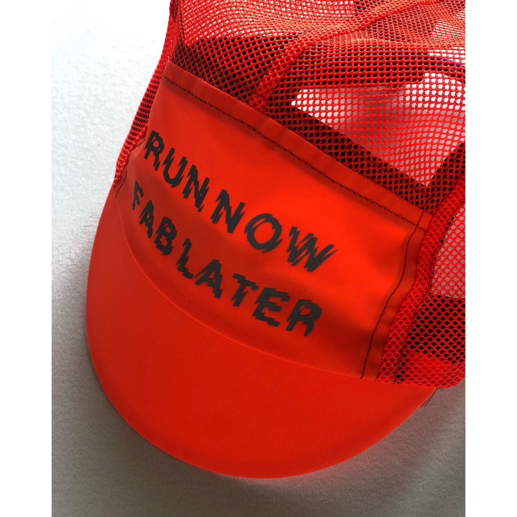 secret-sealing-bag-run-now-fab-later-cap-reflective-orange-หมวกวิ่งตาข่ายสะท้อน