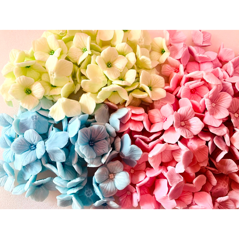 ภาพหน้าปกสินค้าถูกมาก ดอกละ1บาท น้ำตาลปั้น ดอกไม้กินได้ กัมเพส ดอกไฮเดรนเยีย ดอกไม้แต่งเค้ก น้ำตาลแต่งเค้ก