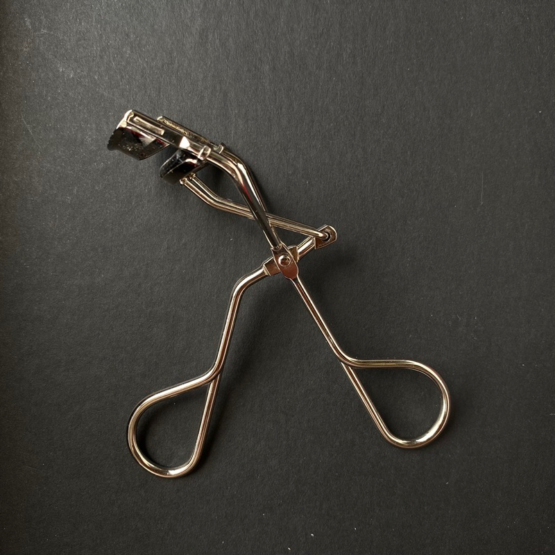 shu-uemura-eyelash-curler