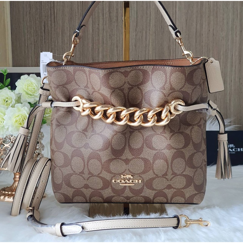 สด-ผ่อน-กระเป๋า-9-5-นิ้ว-ce554-ca213-andy-crossbody-with-horse-and-carriage