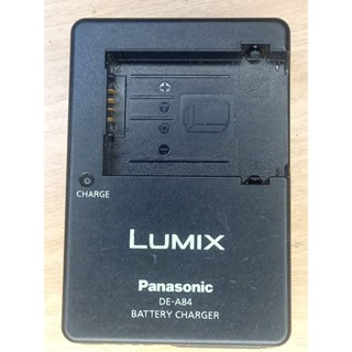 แท่นชาร์จ panasonic lumix de-a84 แท้ มือสอง