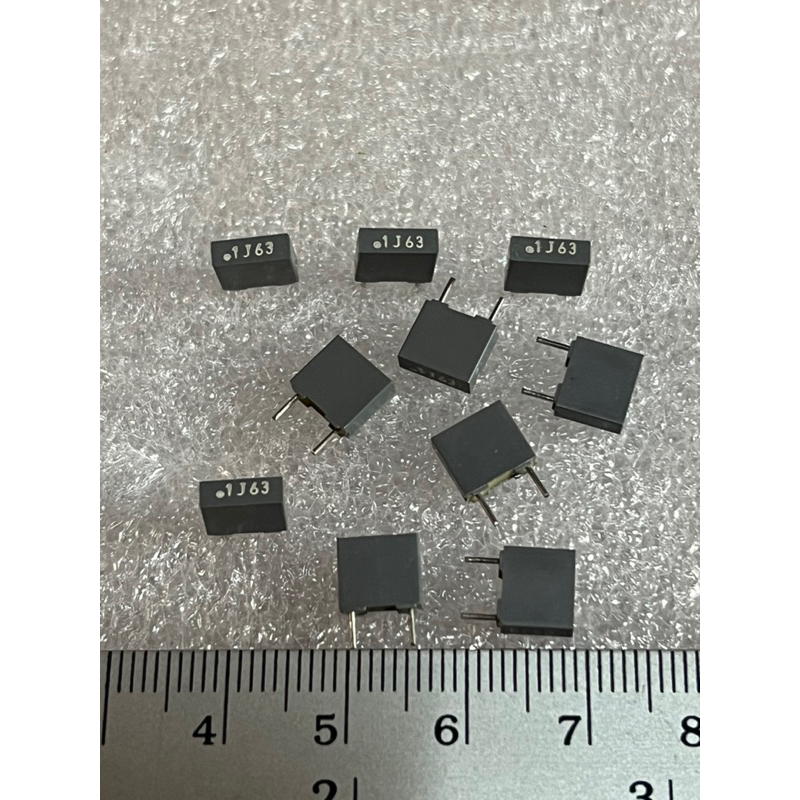 capacitor-0-1uf-63v-ขาห่าง5mm-10ชิ้น-c104-c0-1uf-63v-c104j63v-c0-1uf-63v-คาปาซิเตอร์-ของดีค่าเต็มพร้อมส่ง