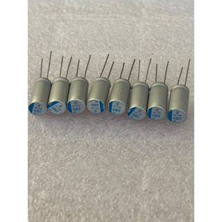 คาปาซิเตอร์ C680UF 20V C680UF 20V  C680UF 20V  CAPACITOR ขนาด8x12mm.(10ชิ้น) แถบสีฟ้าของดี C680UF 20V  C680UF 20V