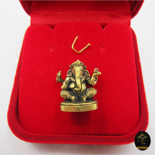 Ananta Ganesh ® พระพิฆเนศ ขนาด 1/2" (ผ่านพิธีแล้ว) พร้อมกล่อง (เน้นเงิน งาน ความรัก) ปางประทานพร Ongs06 / Ongs