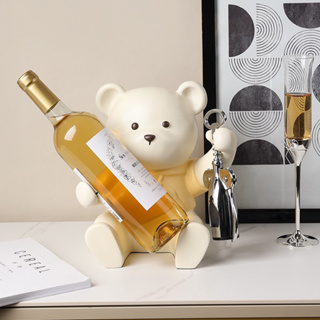 โมเดลน้องหมี ที่วางขวดไวน์ แขวนกุญแจได้หมด ทำได้ทุกอย่าง น่ารักมาก