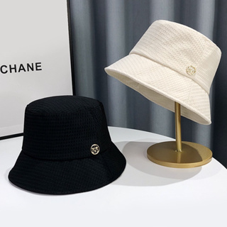 สินค้าพร้อมส่งจากไทย 🤍🚚 หมวกบักเก็ต Banny bucket เรียบหรู มีให้เลือก2สี