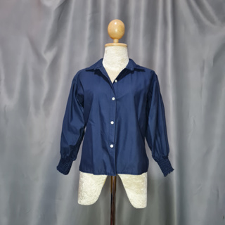 Used 🔴S-M▶️ เชิ้ตสีน้ำเงินเข้ม เสื้อทำงาน เสื้อเชิ้ต