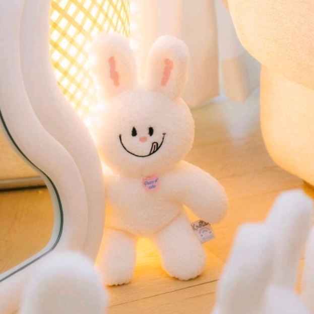 พร้อมส่ง-knotted-cream-bunny-cuddly-toy-ตุ๊กตา
