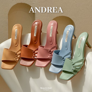 ภาพหน้าปกสินค้ารองเท้าหนัง Wanderlust รุ่น Andrea Heels ซึ่งคุณอาจชอบราคาและรีวิวของสินค้านี้
