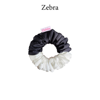 Zebra mini-10cm. ยางรัดผมผ้าซาติน หนานุ่ม Satin Scrunchies ยางมัดผม ยางรัดผมโดนัท