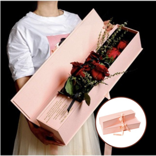 กล่องของขวัญสุดโรแมนติก กล่องใส่ดอกไม้ เกรดพรีเมี่ยม ห่อด้วยผ้ากำมะหยี่ สีชมพู สูง 59 ซ.ม กว้าง 12 ซ.ม.