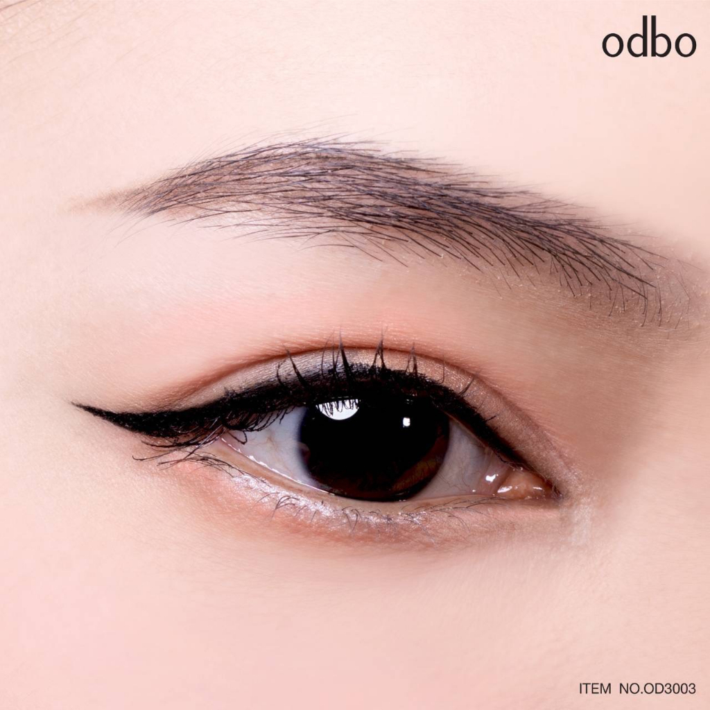 odbo-intense-black-eyeliner-od3003-โอดีบีโอ-อินเท้นซ์-แบล็ค-อายไลเนอร์-แท่งสีเขียว-กันน้ำ-สีดำชัด-เขียนง่าย