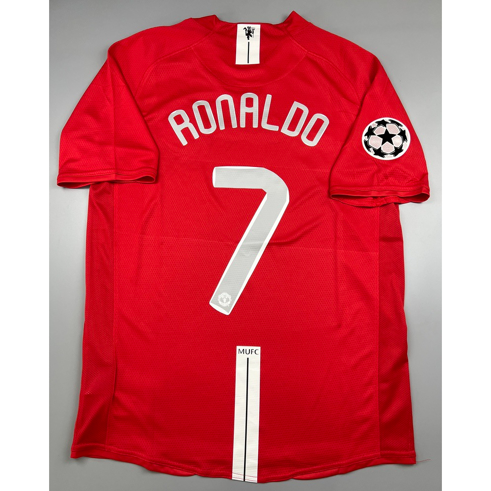 เสื้อบอล-ย้อนยุค-แมนยู-2007-เหย้า-retro-manchester-united-home-พร้อมเบอร์ชื่อ-7-ronaldo-อาร์มยูฟ่า-แชมเปี้ยนลีค