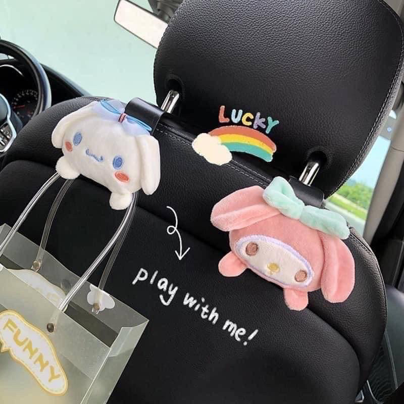 ภาพหน้าปกสินค้า️พร้อมส่ง ส่งไวมาก ️ ที่แขวนของในรถยนต์ ตะขอแขวนของในรถ Sanrio 3D จากร้าน sweetie.shopp บน Shopee