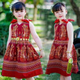 ชุดเดรสไทยเด็กหญิง ผ้าทอลายนกยูง