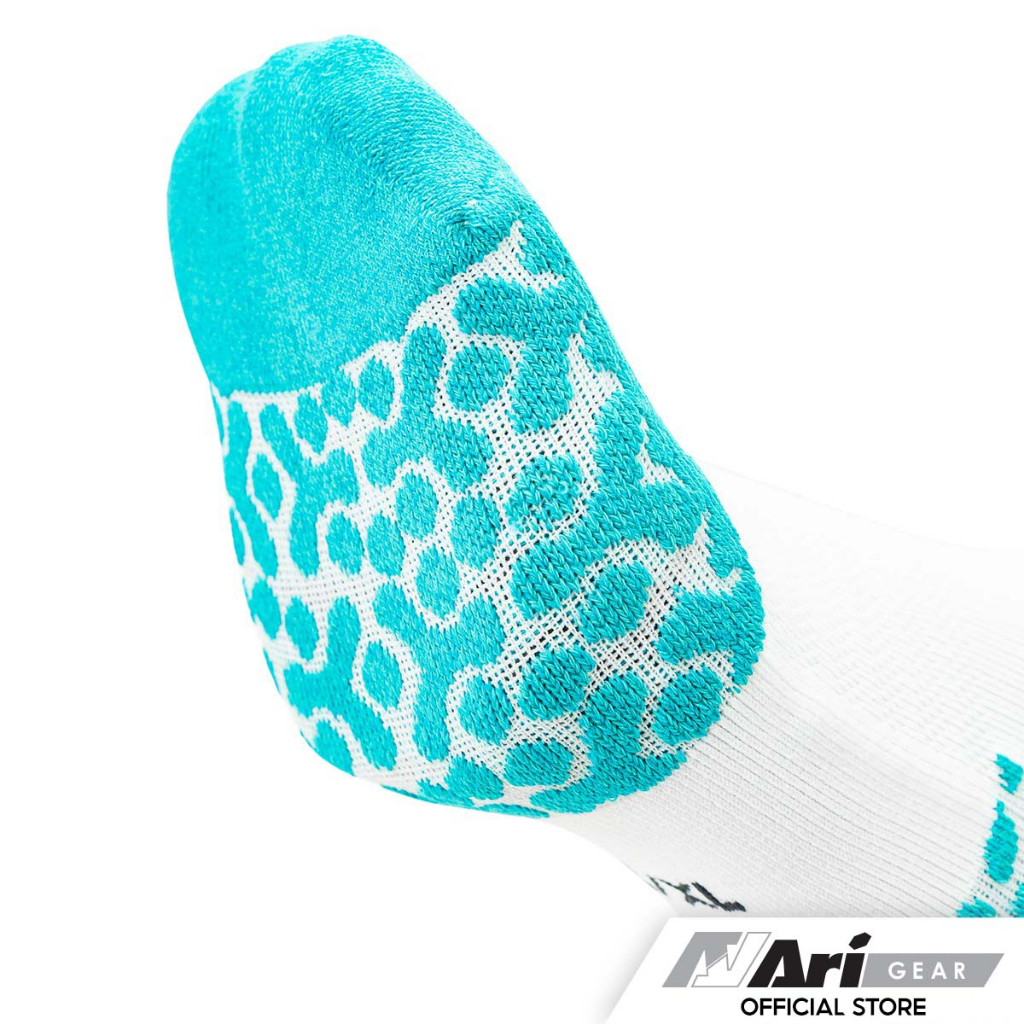 ari-cushion-running-tab-socks-white-cyan-blue-silver-ถุงเท้า-อาริ-คูชั่น-สีขาว