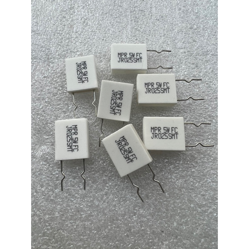 ตัวต้านทาน-resistor-5w-025-ohm-แบบกระเบื้อง-r-เซรามิคซีเมนต์-5w-0-025-ohm-5w-0-025-ohm-10ชิ้น-r5w-0-025-ohm-r5w