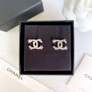 New Chanel earrings 1.5 cm
