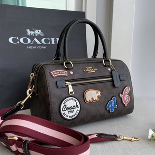 🎀 (สด-ผ่อน) หมอน 10 นิ้ว CE592 coach Rowan Satchel In Signature Canvas With Ski Patches