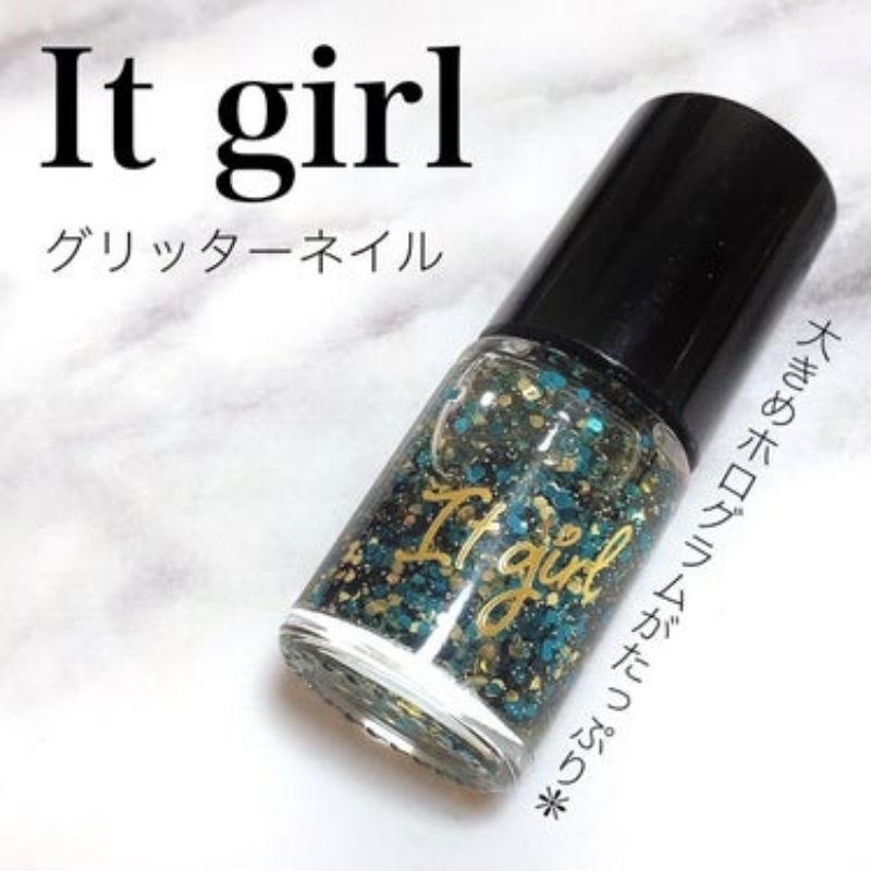 ยาทาเล็บกลิตเตอร์-it-girl-สี-no-7-daiso-made-in-taiwan-5ml